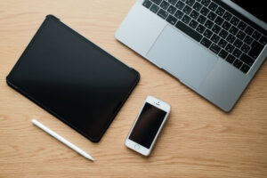 まんが王国のアプリとブラウザ版の違い